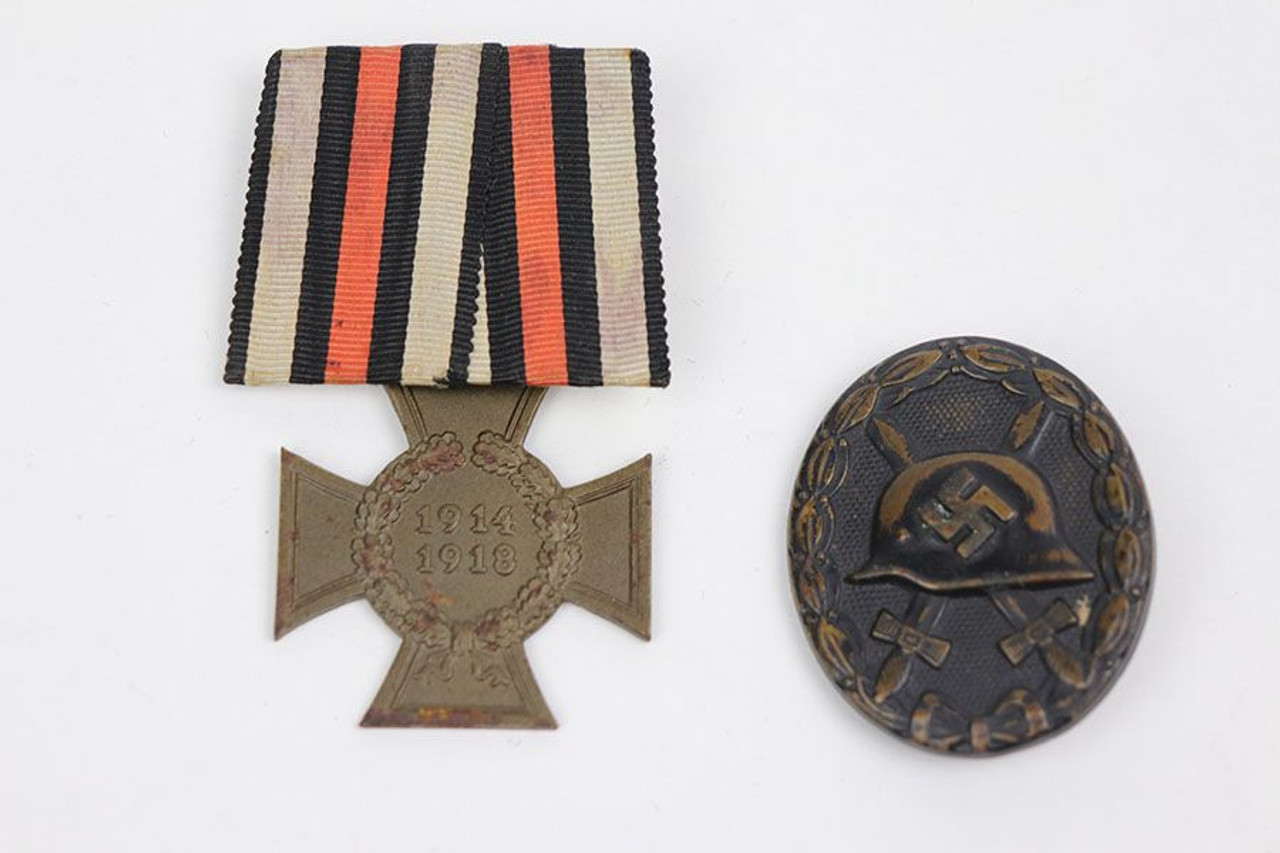 Wound Badge with WW1 Commemorative Medal - 1
