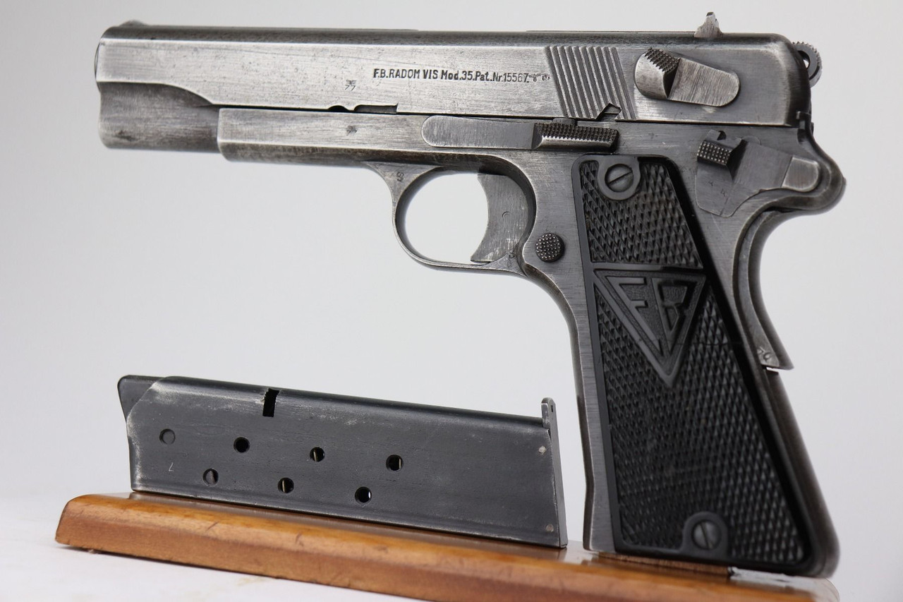 Nazi Radom VIS Model 35 - 1