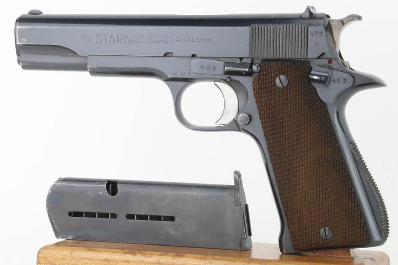 Excellent Spanish Star Model B - Matching Magazine