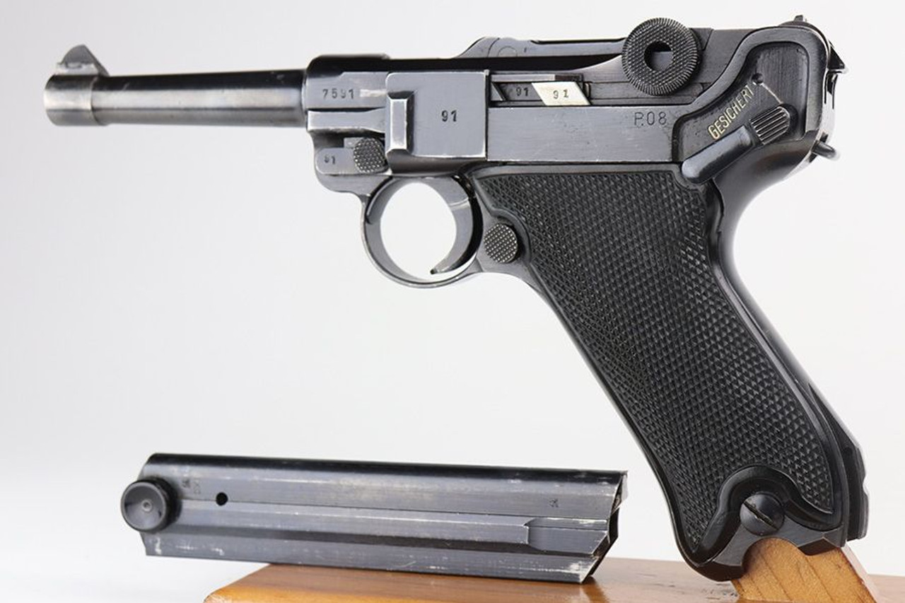 Excellent Nazi Black Widow Luger - 1