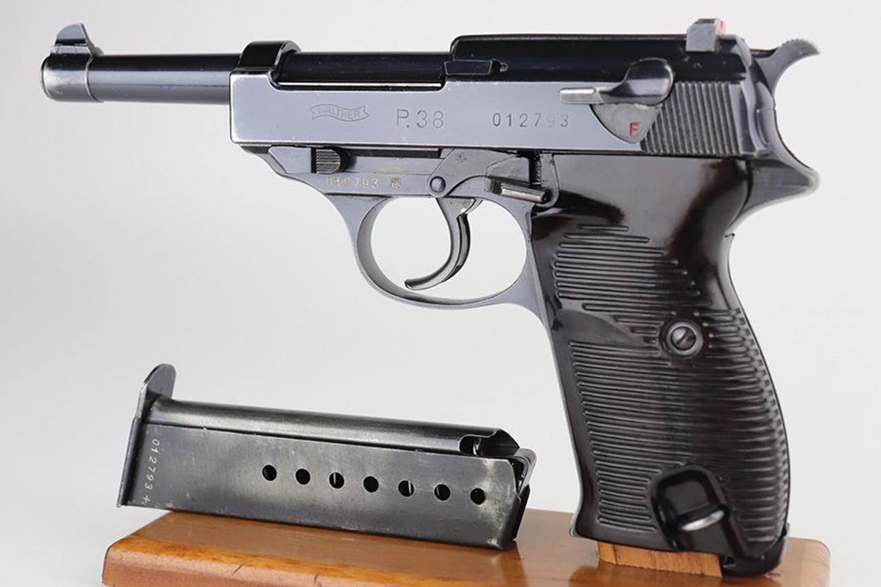 Zero Series Walther P.38 - Matching Magazine - Rare Variation - 1