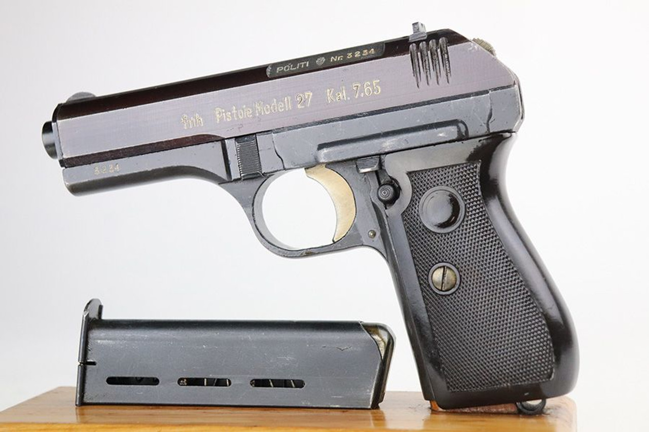 Minty Nazi CZ 27 - Norwegian Police Divert - 1