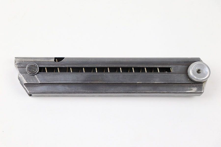 122 Code Luger Magazine - 1