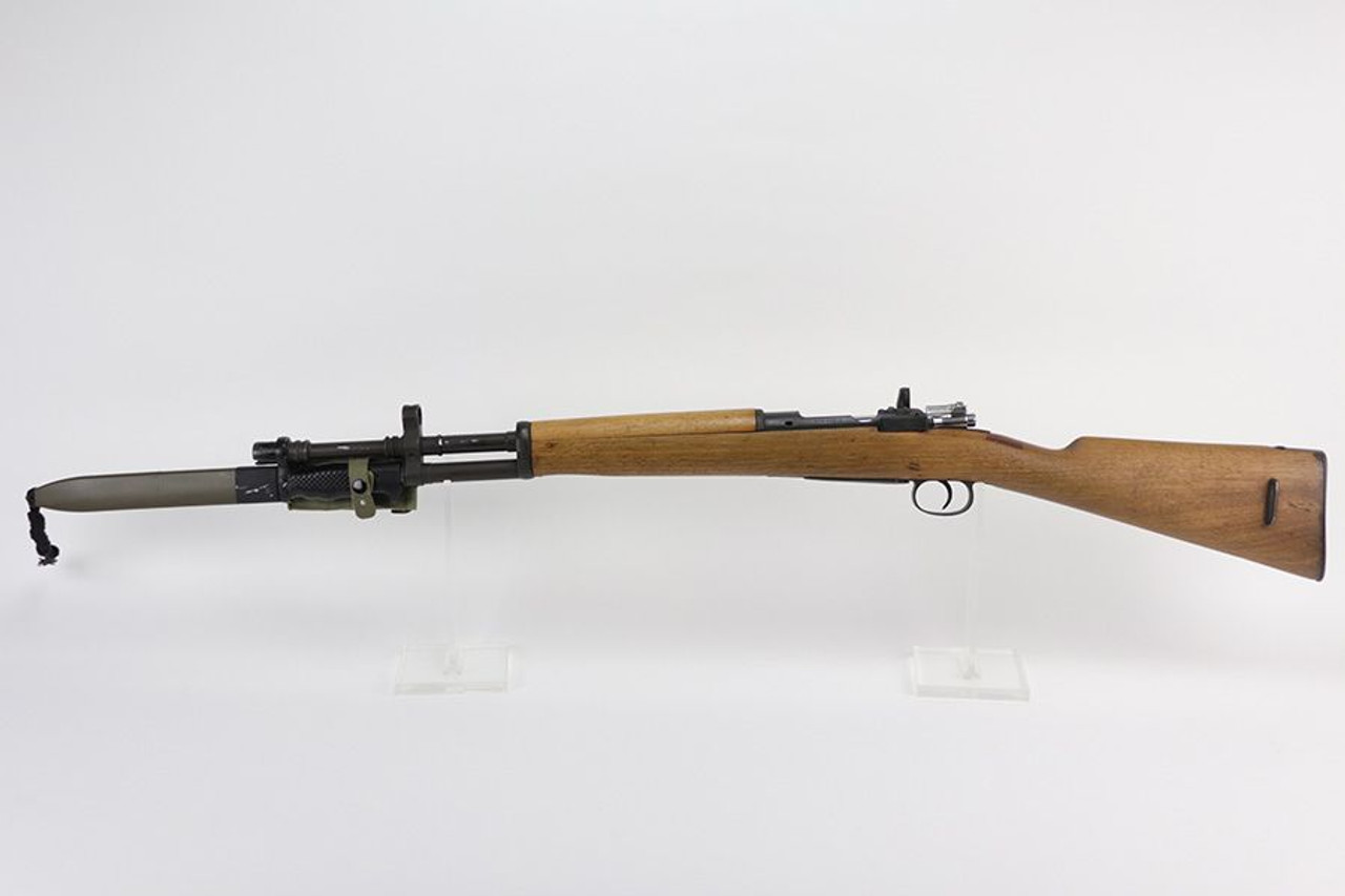 Mint Spanish Mauser FR7 - With Bayonet - 1