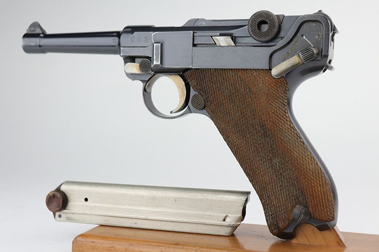 Rare, First Issue 1908 DWM Military Luger - Matching Magazine - 1
