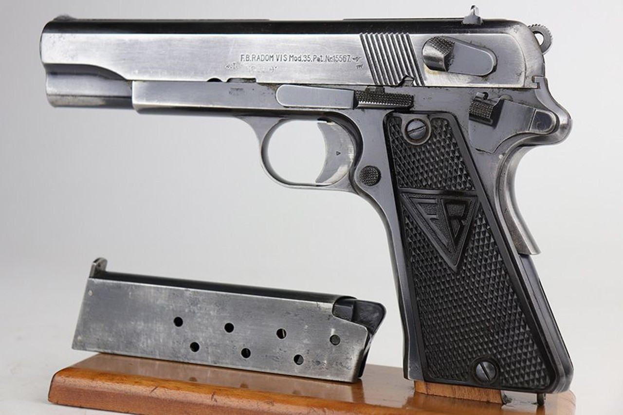 Early "3 Lever" Nazi Radom VIS 35 - No Prefix - 1