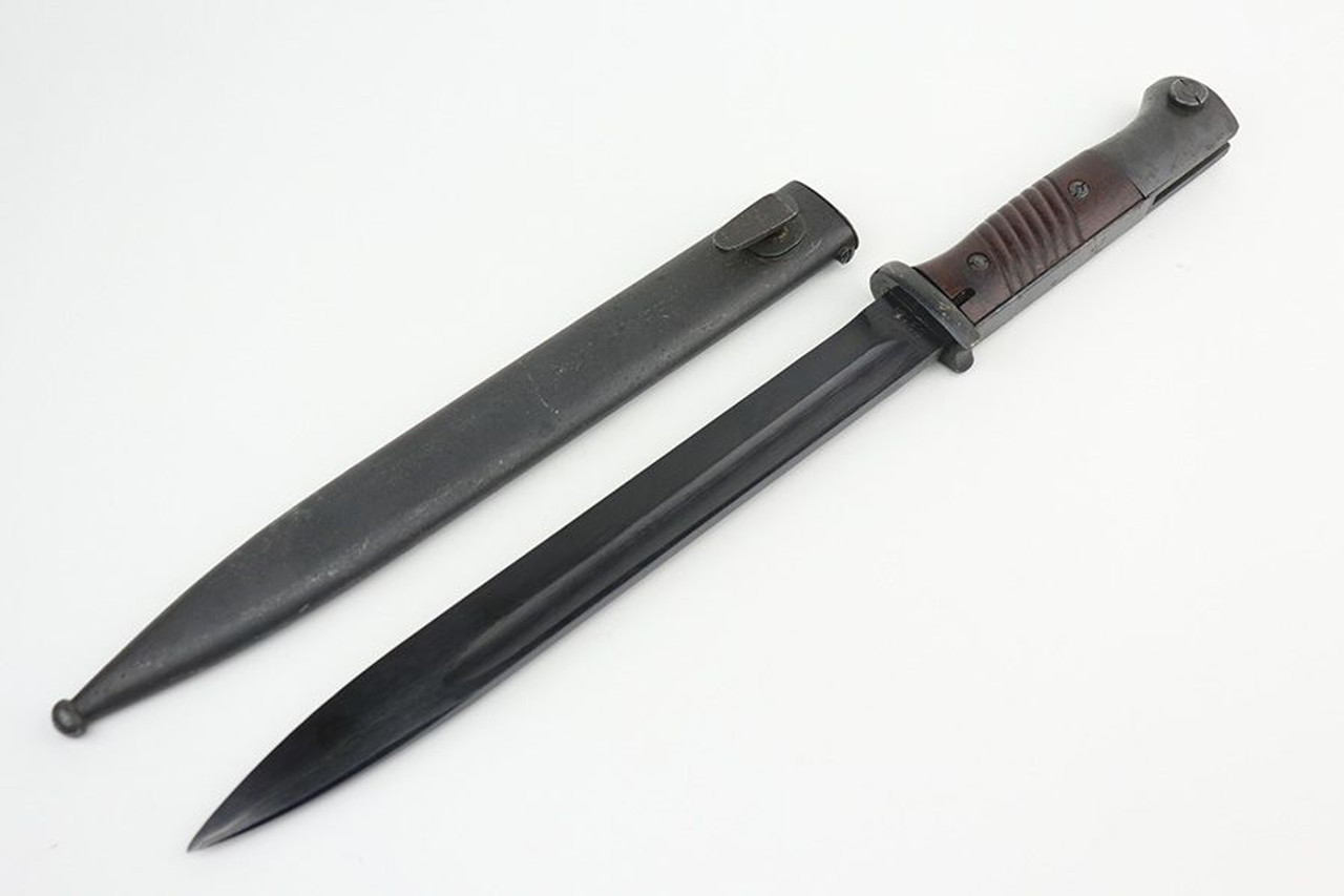 1944 K98 Bayonet - Matching Scabbard - 1