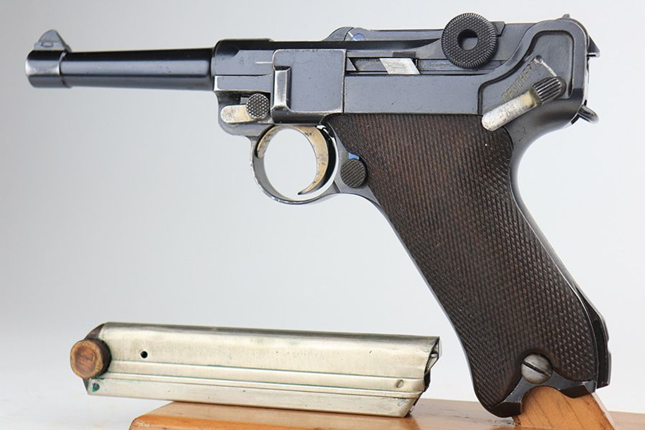 Rare Navy-Issued 1920 DWM Luger - Matching Magazine - 1