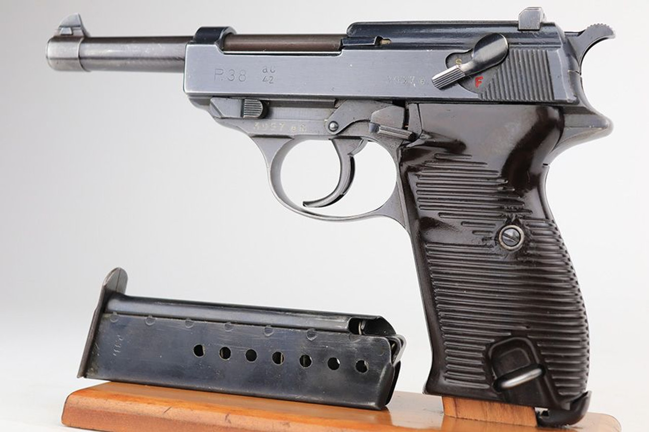 AC 42 Walther P.38 - 1