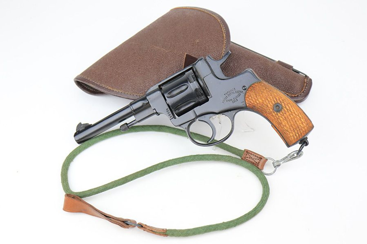 Early Nagant M1895 Revolver Rig - 1