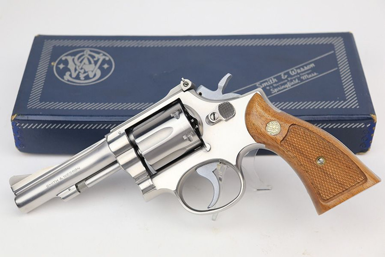 Excellent, Boxed Smith & Wesson Model 67 Revolver - 1