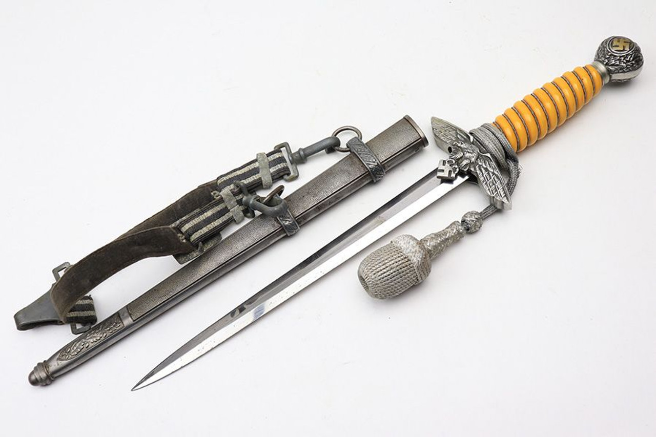 Luftwaffe Dagger with Portepee & Hanger - 1