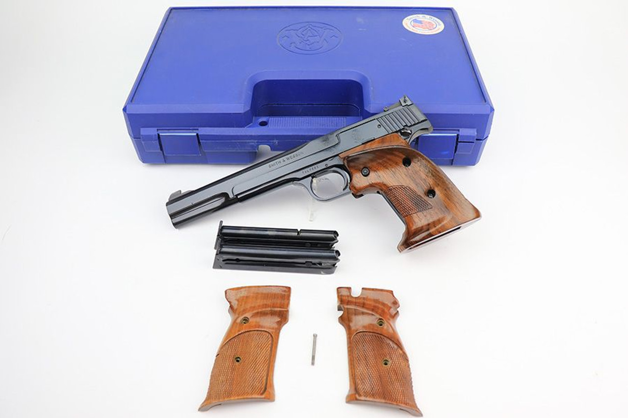 Mint Smith & Wesson Model 41 - 1