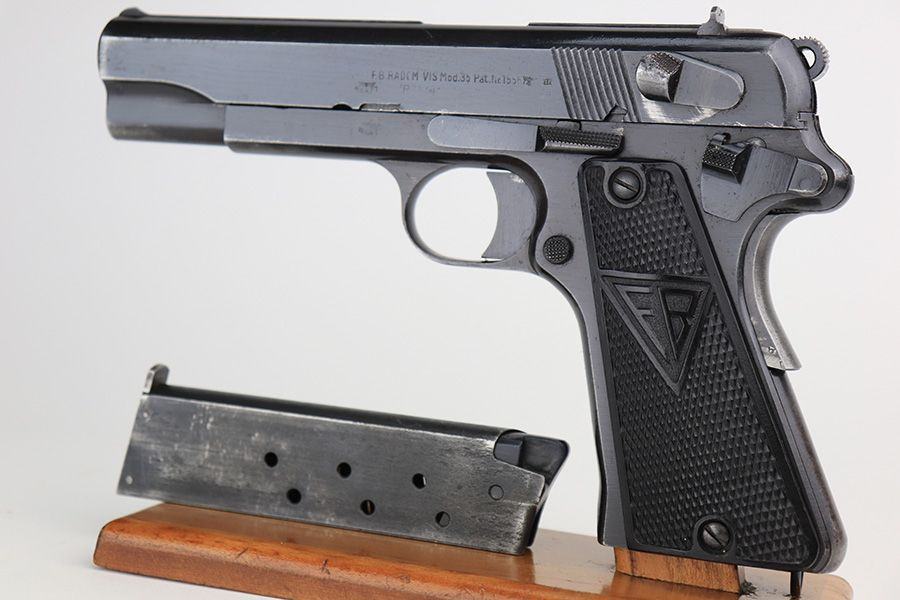 Nazi Radom VIS 35 - 3 Lever - 1