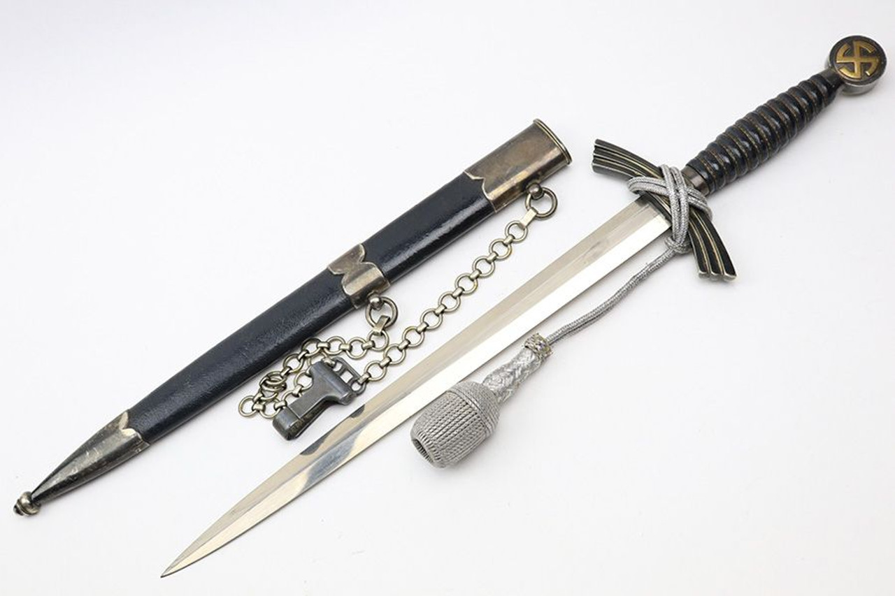 1st Model Luftwaffe Dagger with Portepee & Chain - 1