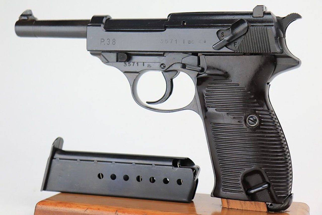 AC 44 Walther P.38 - 1