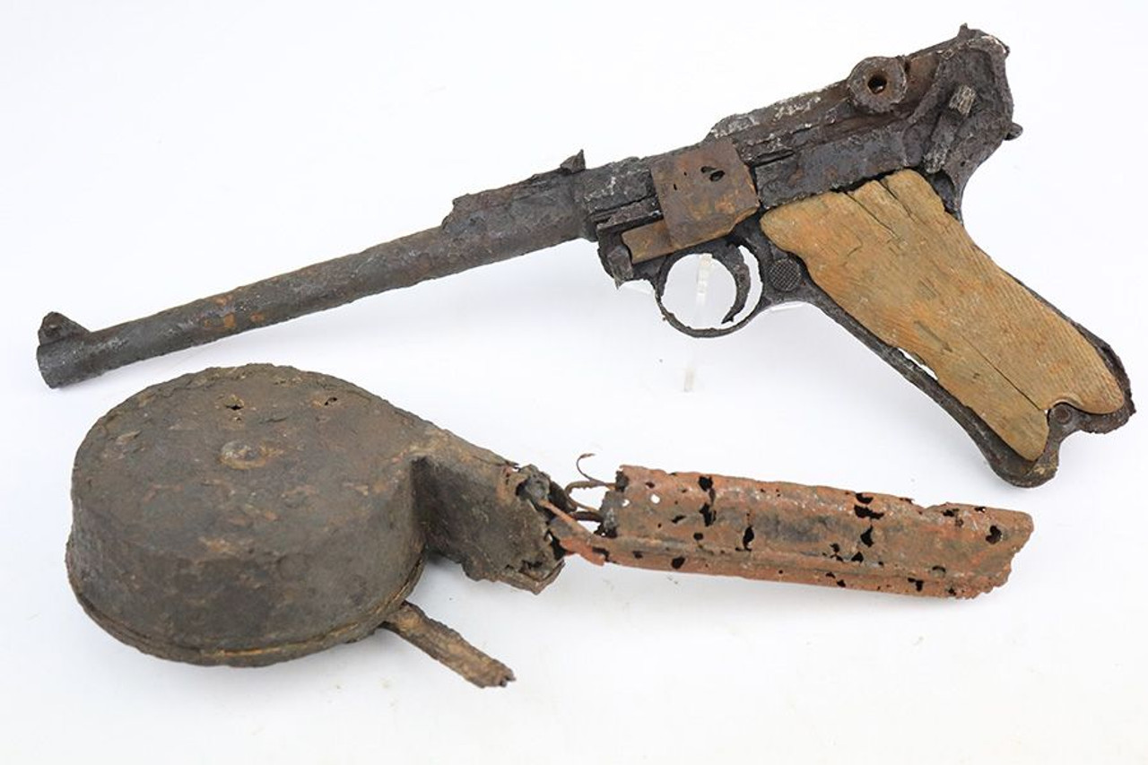 Artillery Luger and Snail Drum Magazine Relics - 1