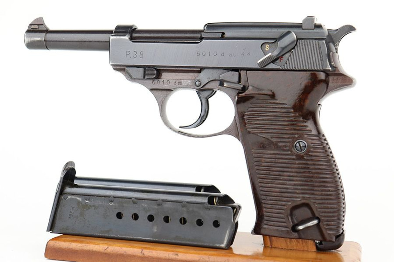 Excellent AC 44 Walther P.38 - 1