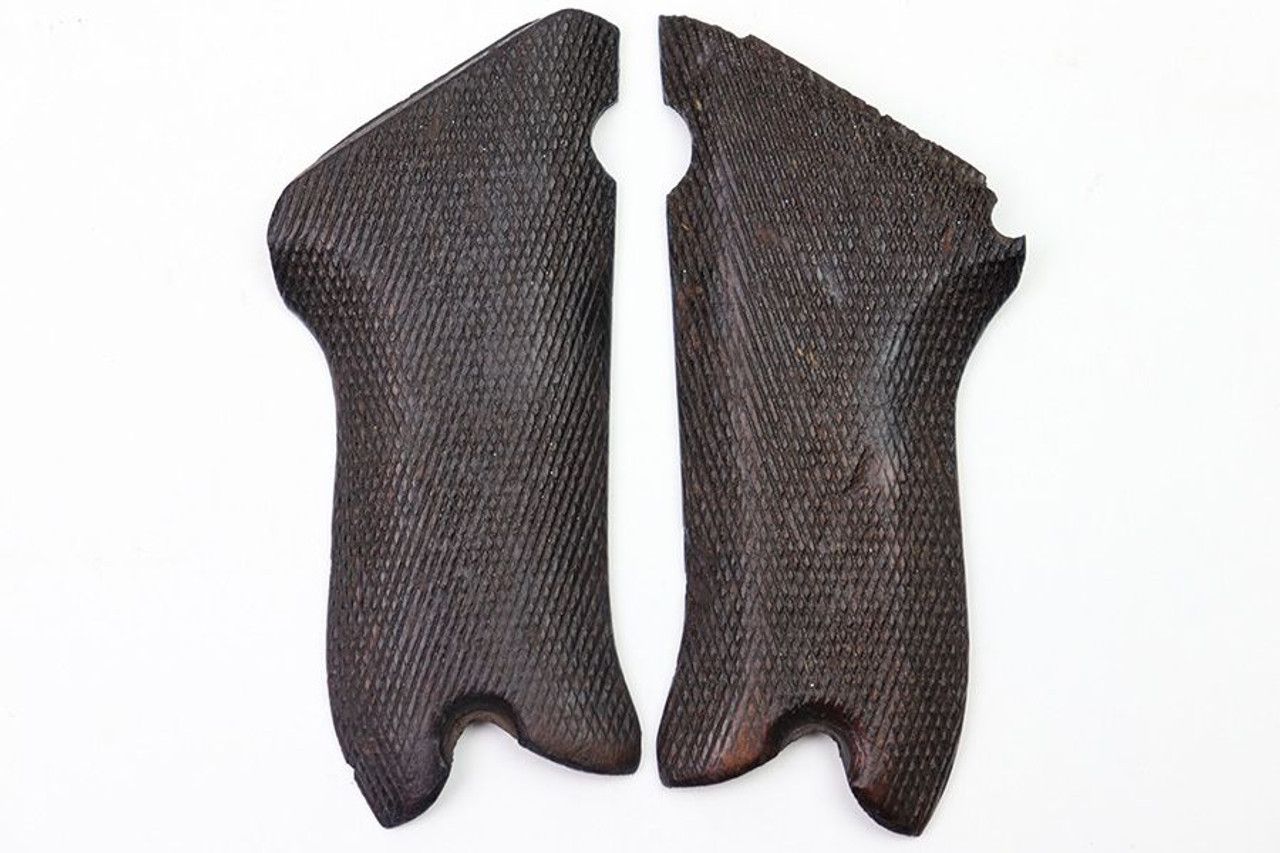 E/655 Luger Grips - 1