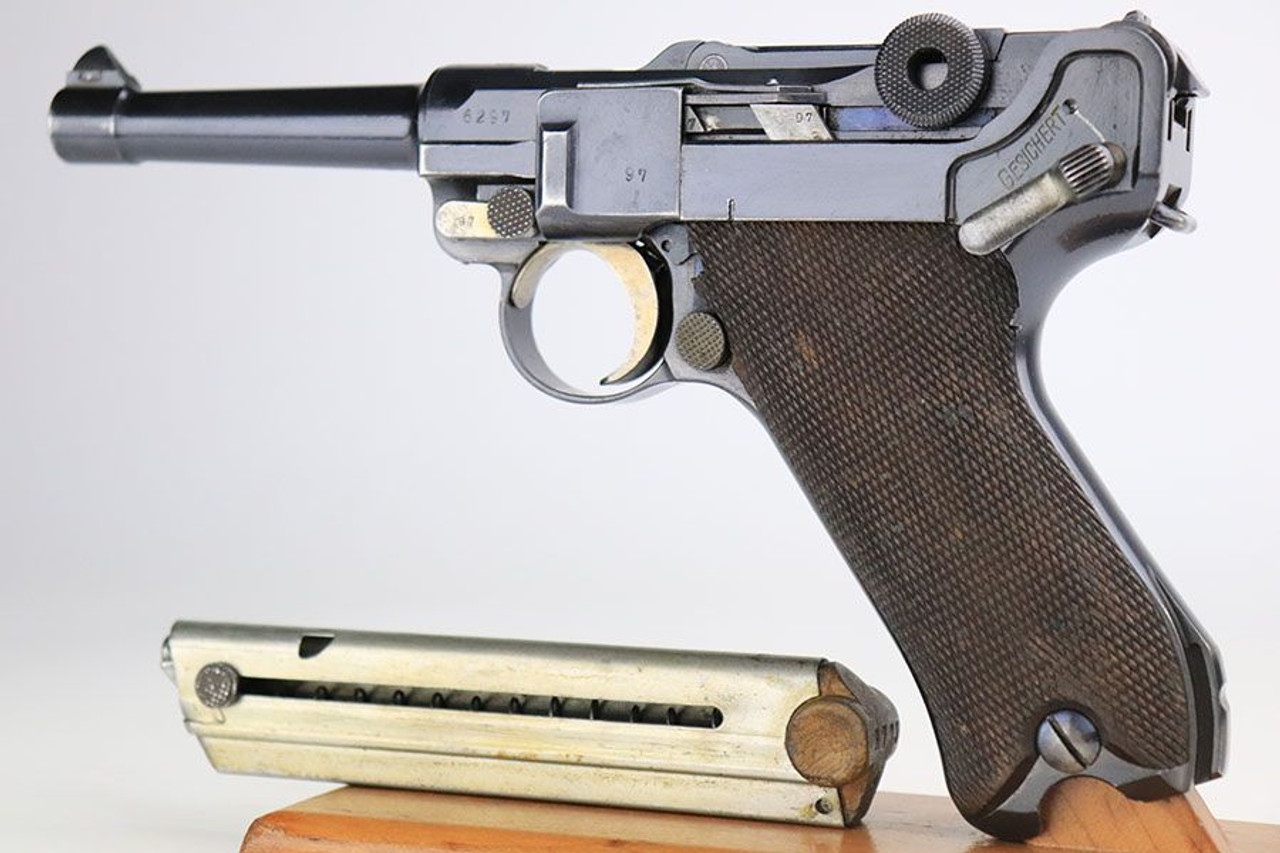 Excellent 1915 DWM Luger - 1