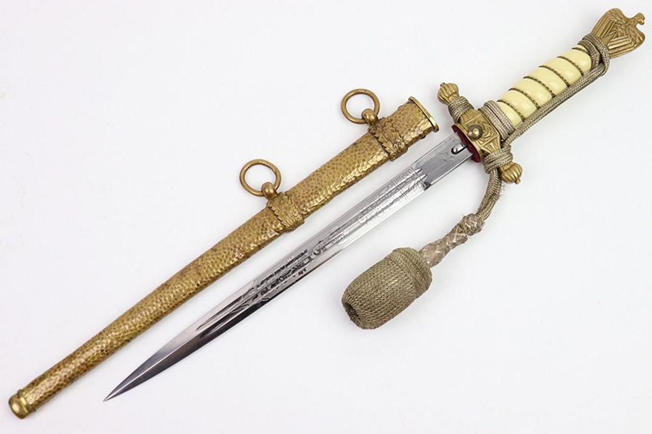 Etched Kriegsmarine Dagger with Portepee - 1