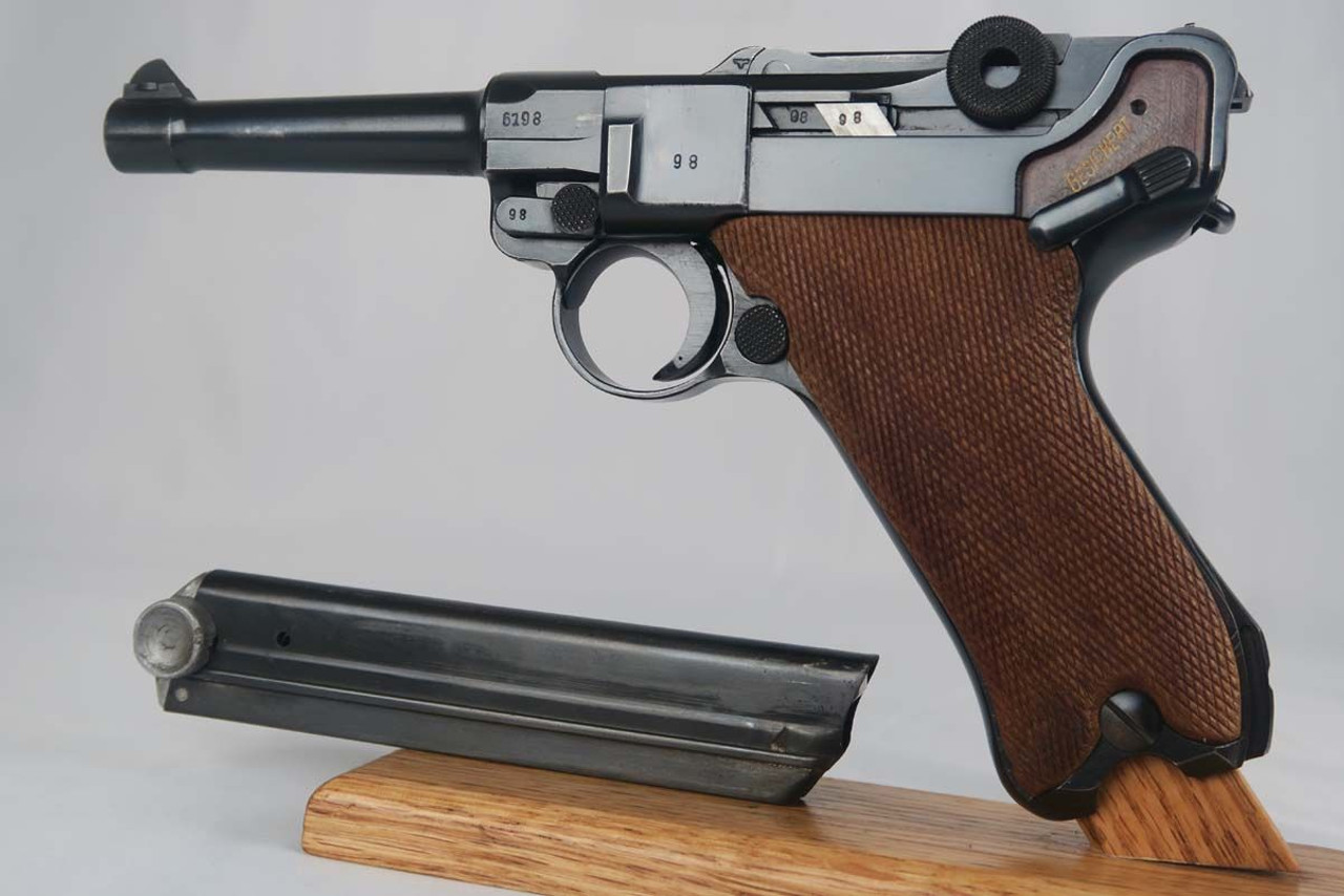 Near Mint 1940 '42' Mauser Luger - Matching Magazine - 1
