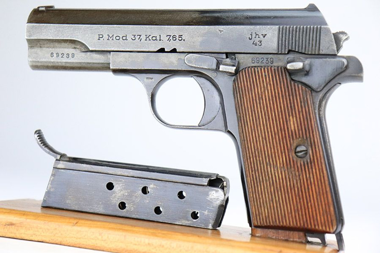 Nazi Femaru Model 37 - Matching Magazine - 1