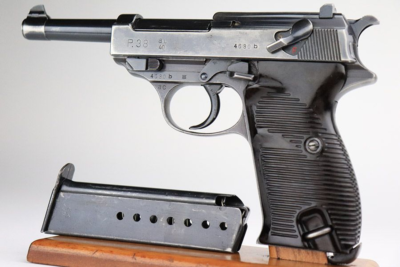 AC 40 Walther P.38 - 1