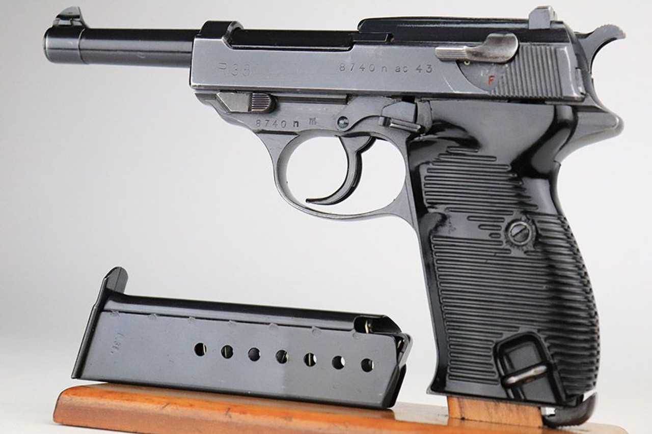 Scarce Walther P.38 - Straight Line 'ac 43' - 1