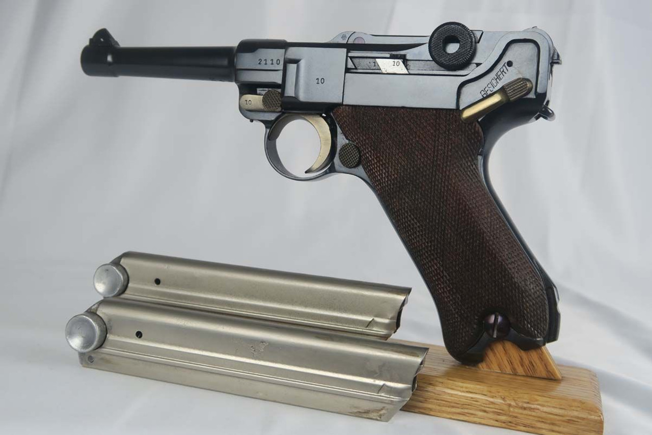 1936 S/42 Luger with 2 Matching Mags - 1