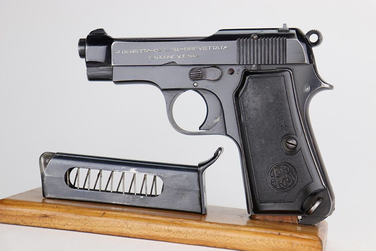 Excellent 1944 Nazi Beretta Model 1935 - 4UT - 1
