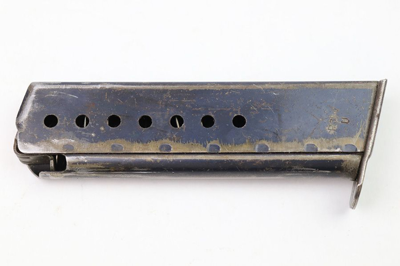 Late WW2 P.38 "U" Magazine - 1