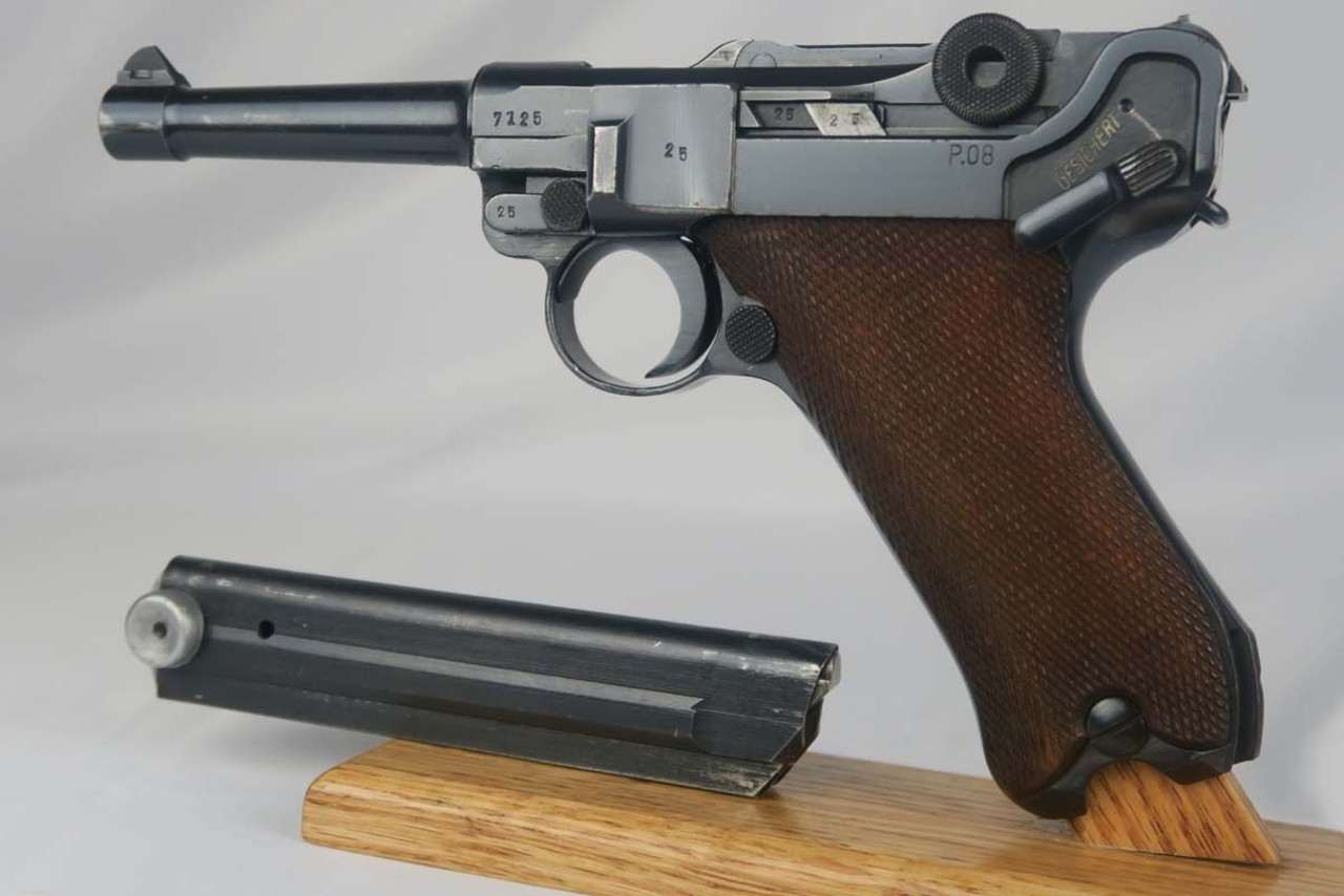 Rare 41/42 Mauser luger - Matching Magazine - 1