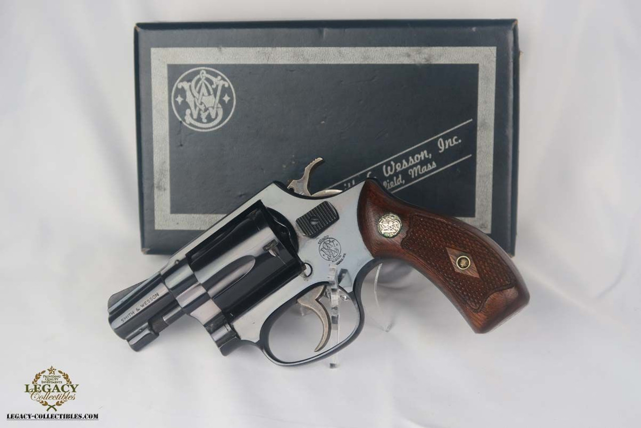 Boxed Smith & Wesson Model 36 - Chiefs Special - 1