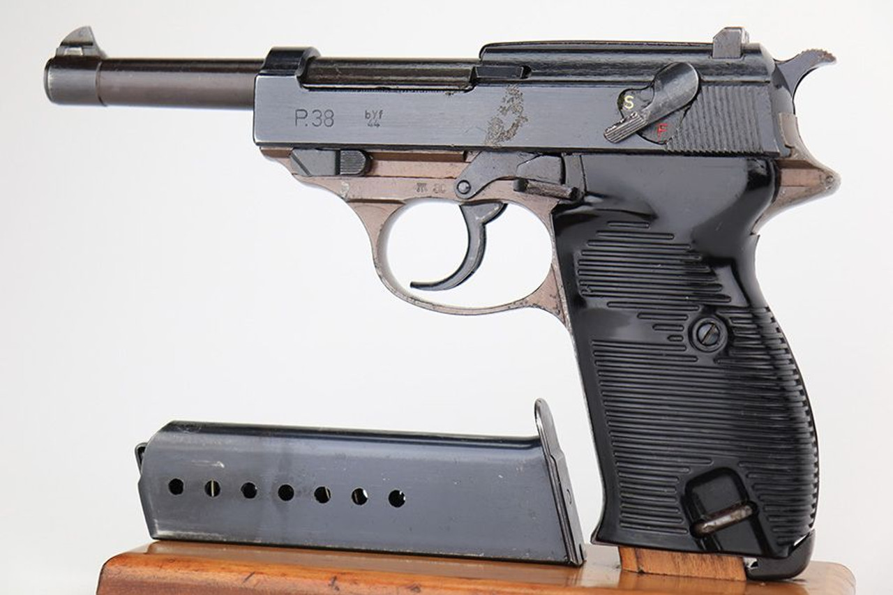 End-of-War Put-Together Mauser / Walter P.38 - 1