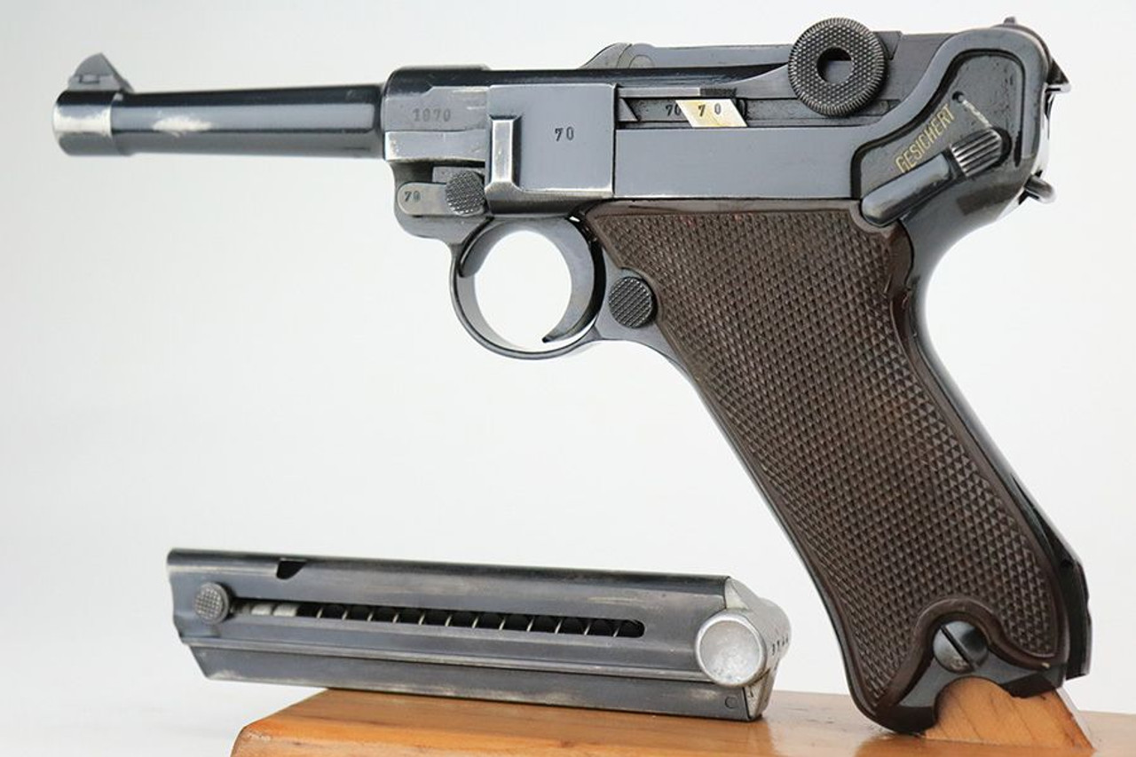 1940 Mauser Luger - Rare Krieghoff Grips - 1