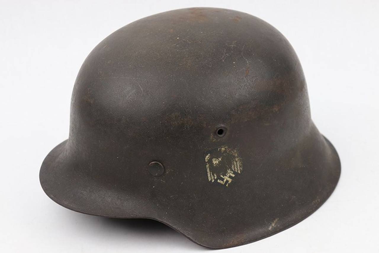 M42 Heer Army Helmet with Museum Tag - 1