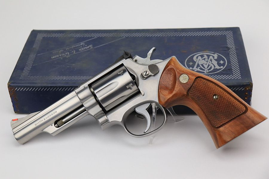 Smith & Wesson リボルバー Minty, Boxed Smith & Wesson Model 66 Revolver