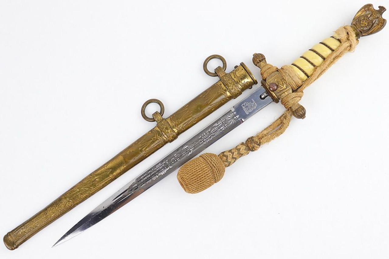 Etched Kriegsmarine Dagger with Portepee - 1