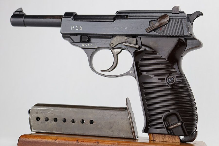 End-of-WW2 GI Mismatched Walther P.38 - Rare FN Frame - 1