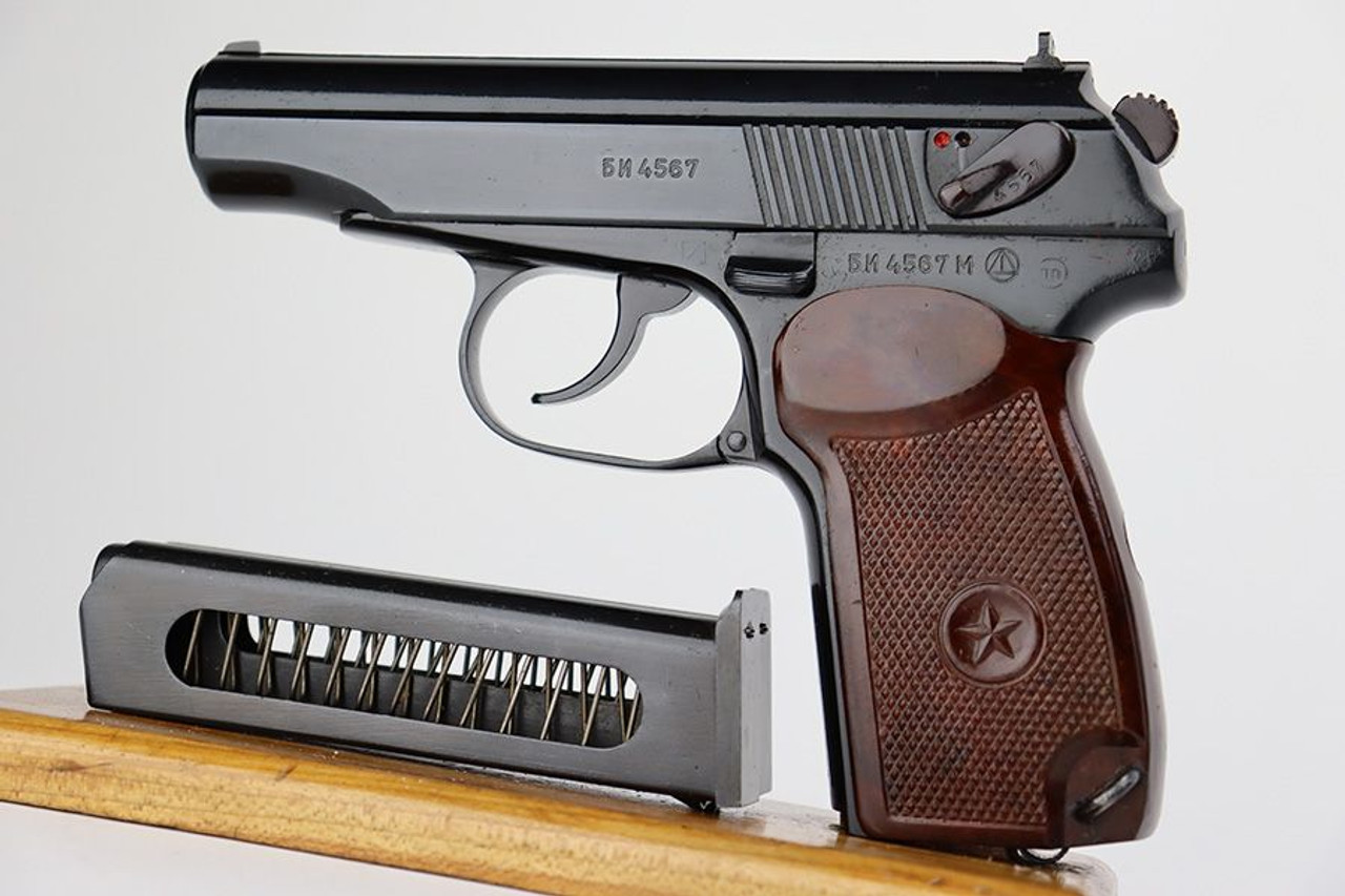Minty Russian Makarov PM - Two Matching Magazines - 1