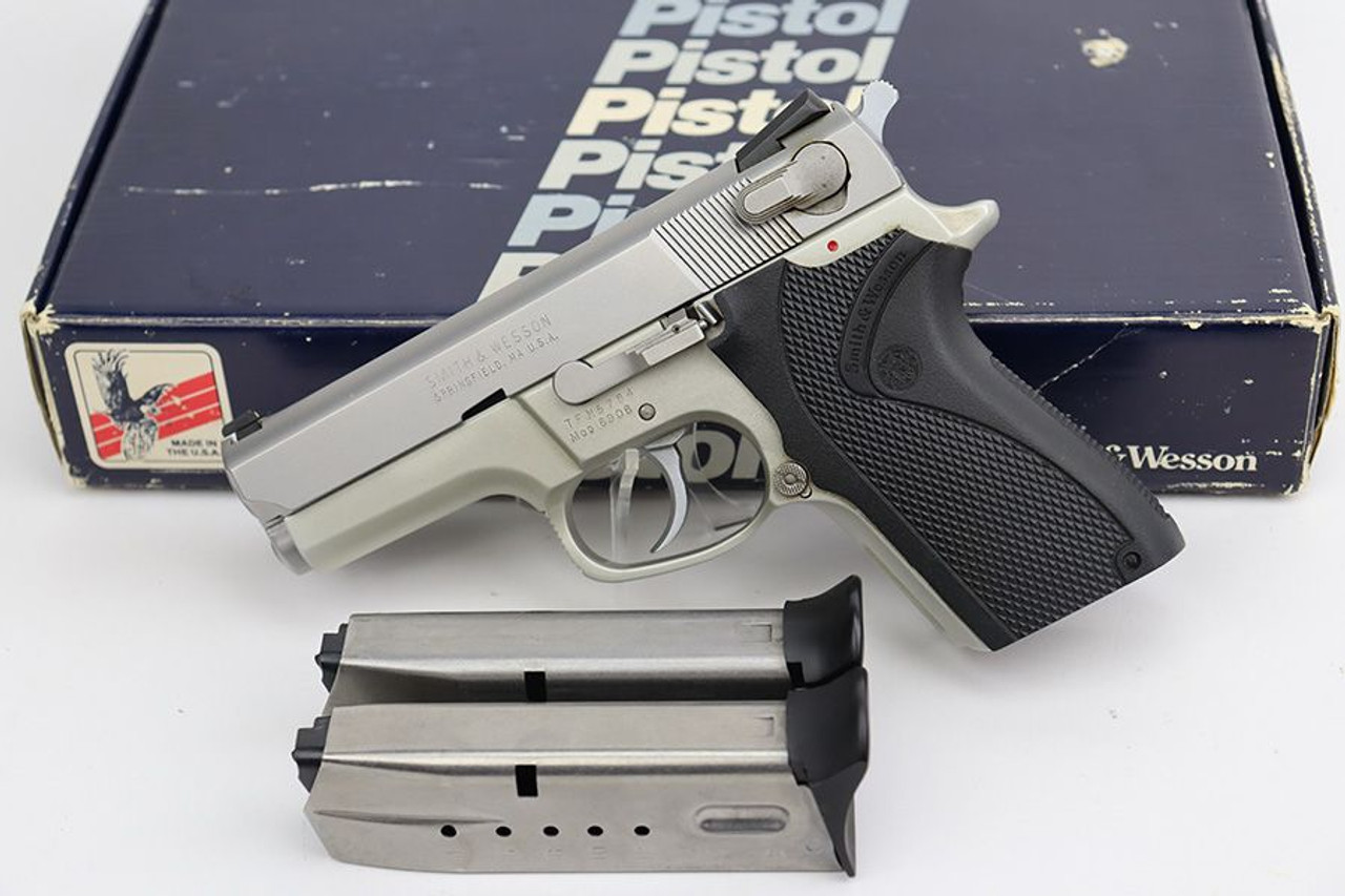 ANIB Smith & Wesson Model 6906 - 1