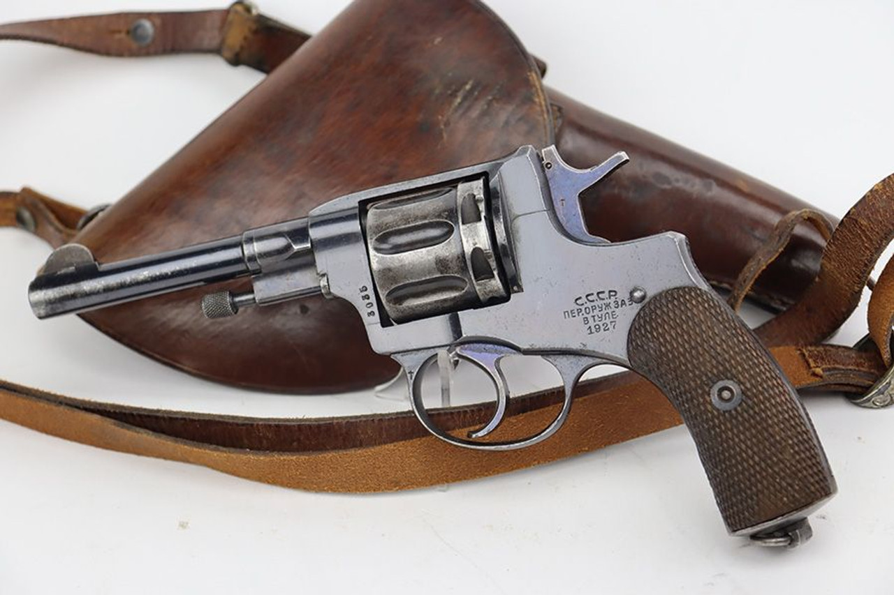 Early, 1927 Nagant M1895 Revolver Rig - 1