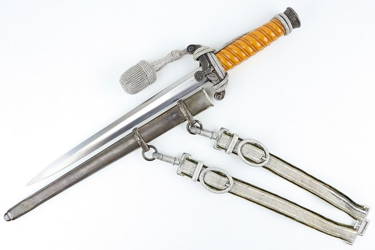 Luftwaffe Dagger with Portepee & Hanger - 1