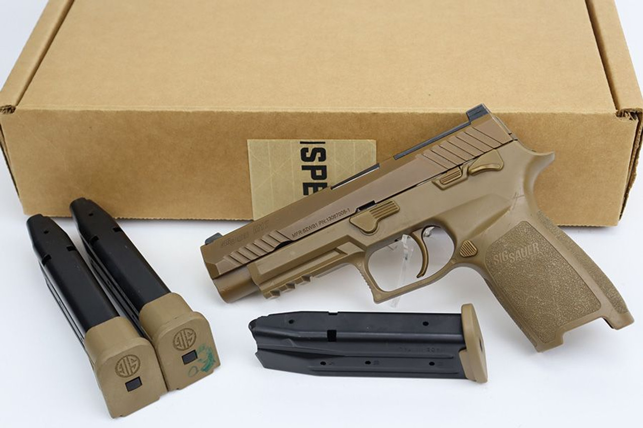 Boxed Army Sig Sauer M17 - 3rd Armor Squadron - 1