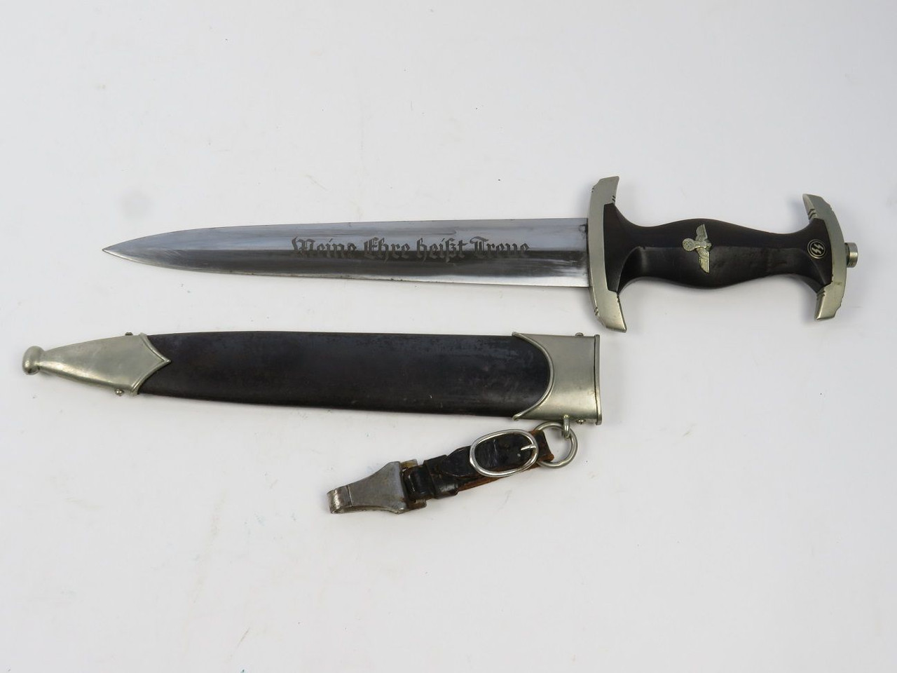 SS Dagger with Early Hanger - 1