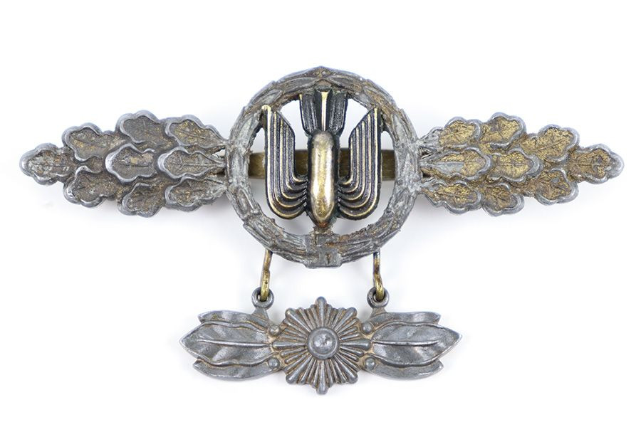Gold Luftwaffe Bomber Flight Clasp with Pendant - 1