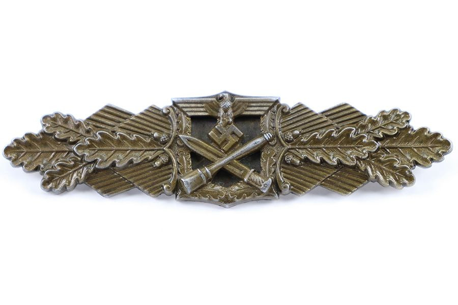 Nazi Close Combat Clasp in Bronze - 1