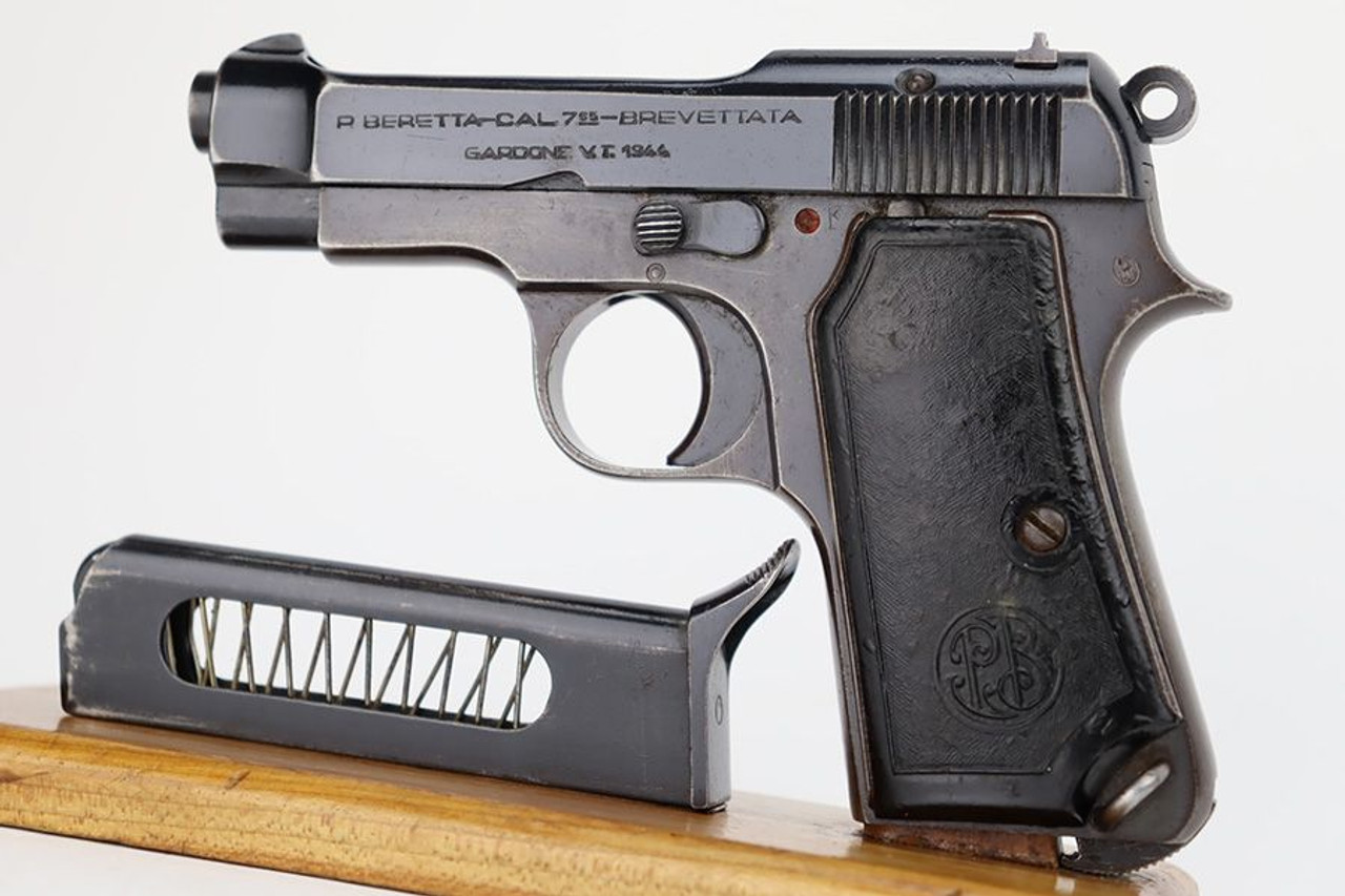1944 High-Polish Nazi Beretta M1935 - 4UT - 1