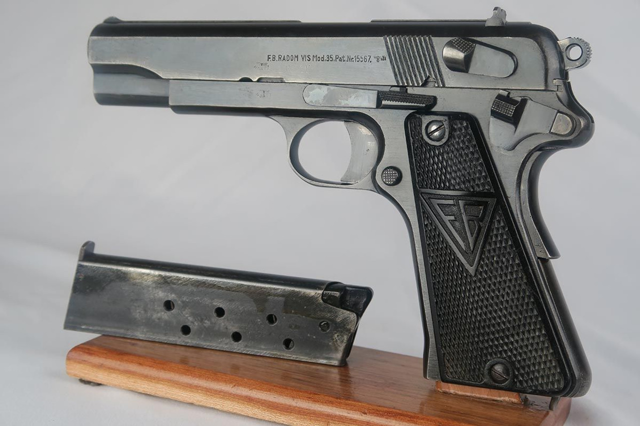 Nazi Radom vis 35 - Early Three Lever - 1